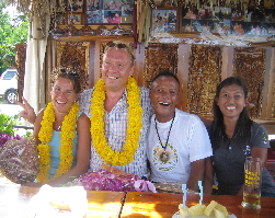 as_op_sing_dam in Sing's Beach Bar